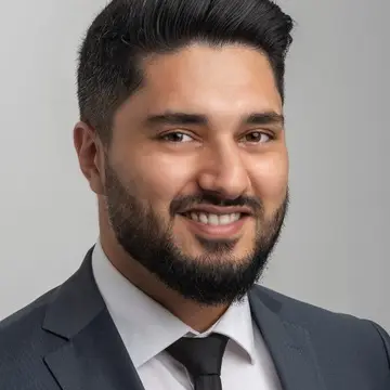 Sobeir Esmaty, KFZ-Sachverständiger in München